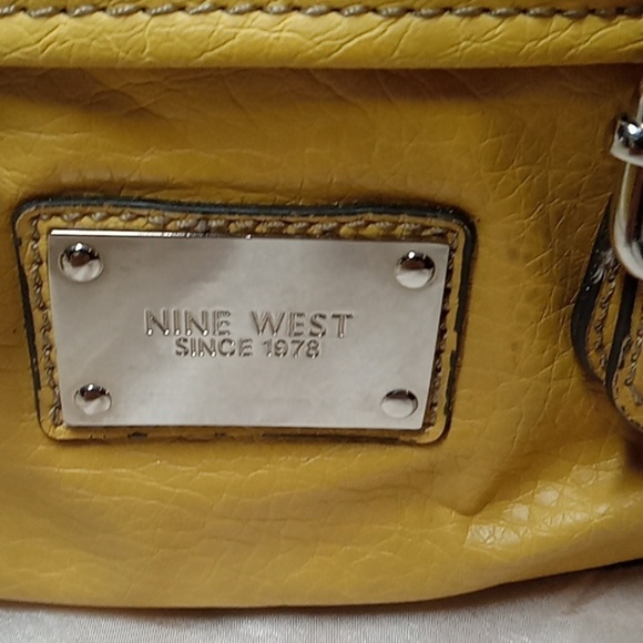 Nine West handbag - Picture 2 of 9